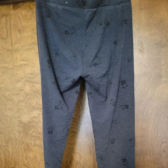 Lauren Conrad Flower Detail Leggings - Picture 2 of 4